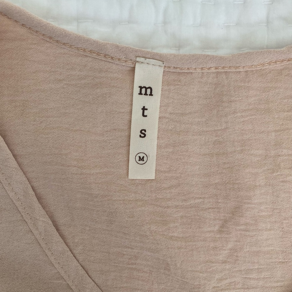 MTS Cream Ruffle Hem Blouse - Picture 3 of 4